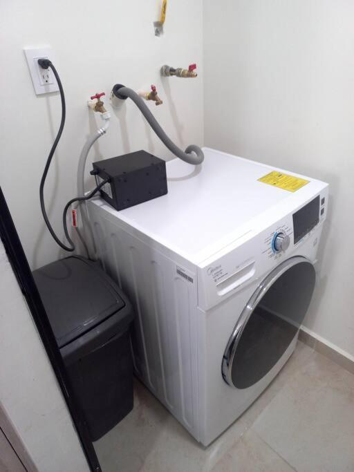 Confortable Depto Con Alberca Zapopan Ngoại thất bức ảnh